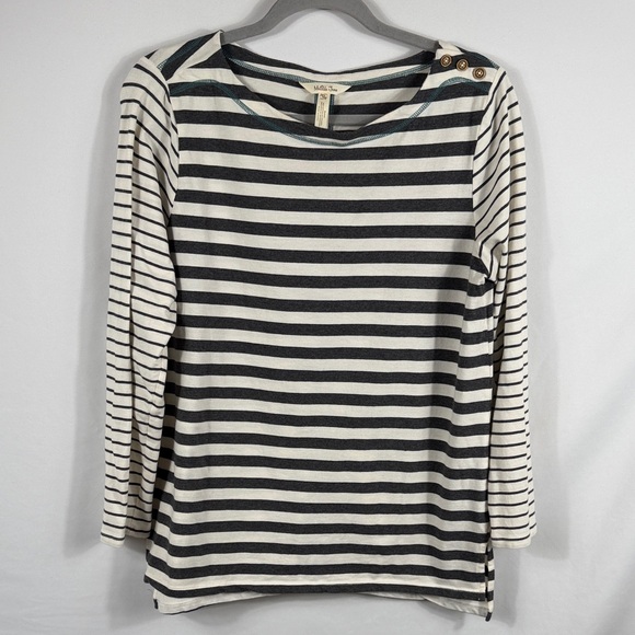 Matilda Jane Tops - Matilda Jane Women's Long Sleeve Striped Top - Gray and White. Size Medium‎